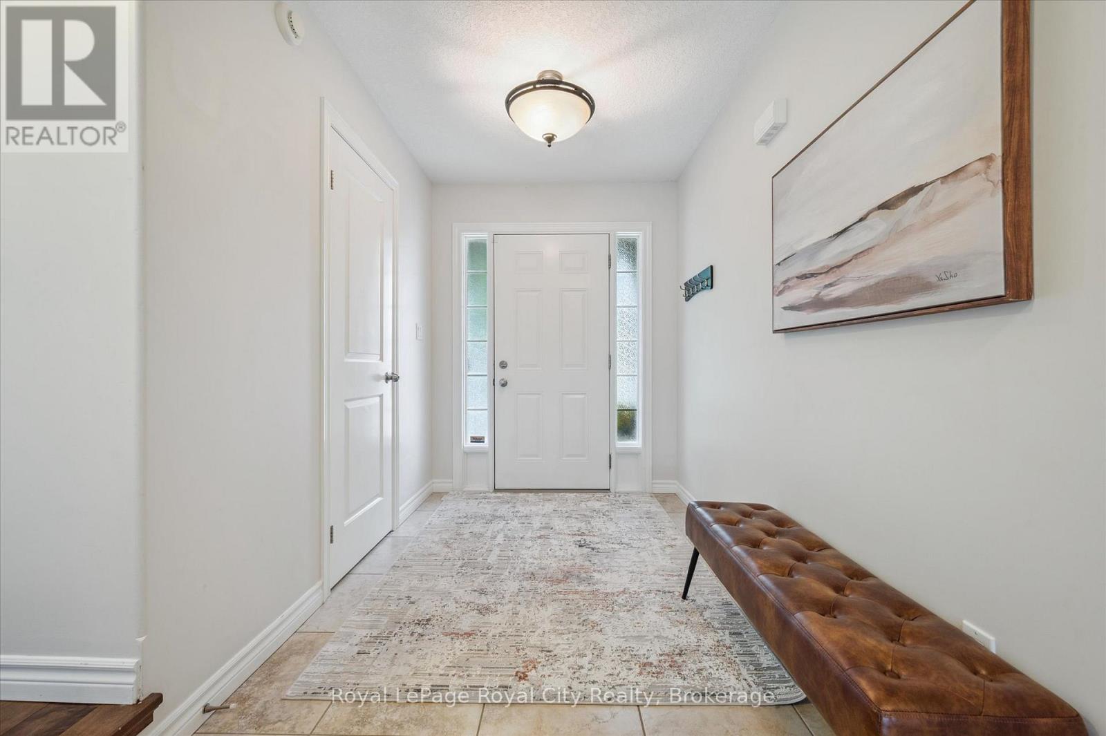 Property at 16 CREIGHTON AVENUE image 5