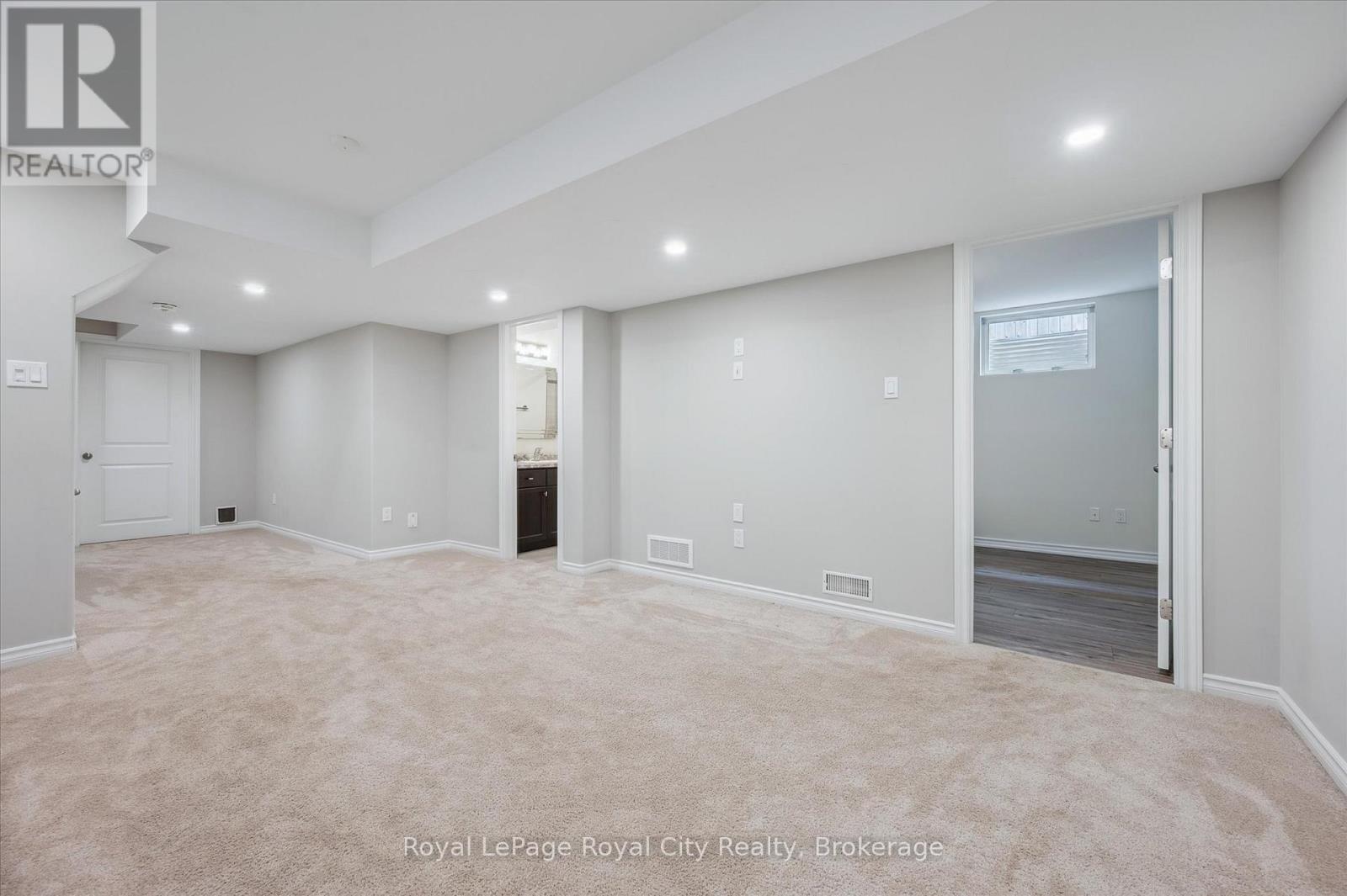 16 Creighton Avenue, Guelph, Ontario  N1E 0G8 - Photo 33 - X12291670