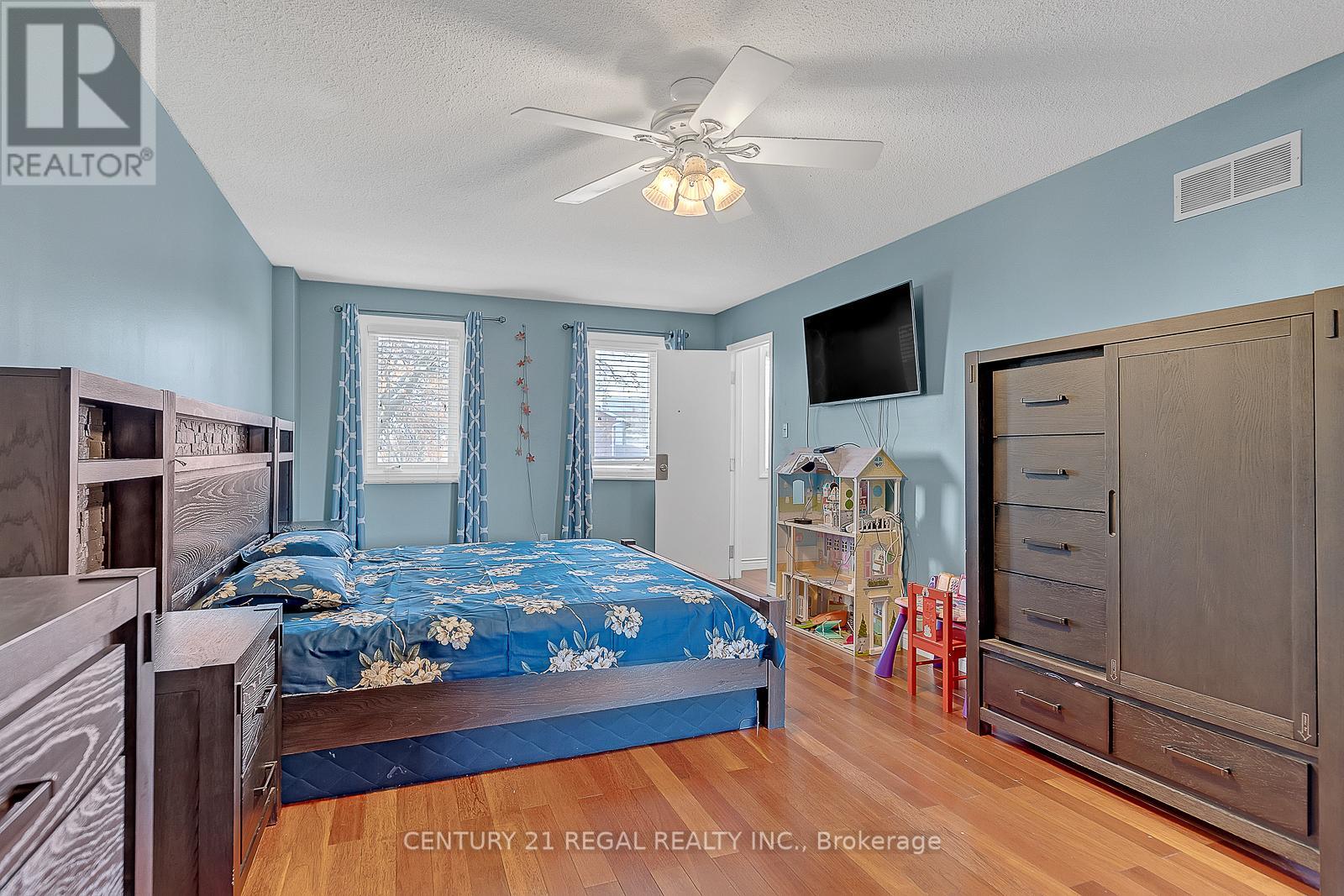 28 Upland Drive, Whitby (Blue Grass Meadows), Ontario  L1N 8H8 - Photo 35 - E12291538