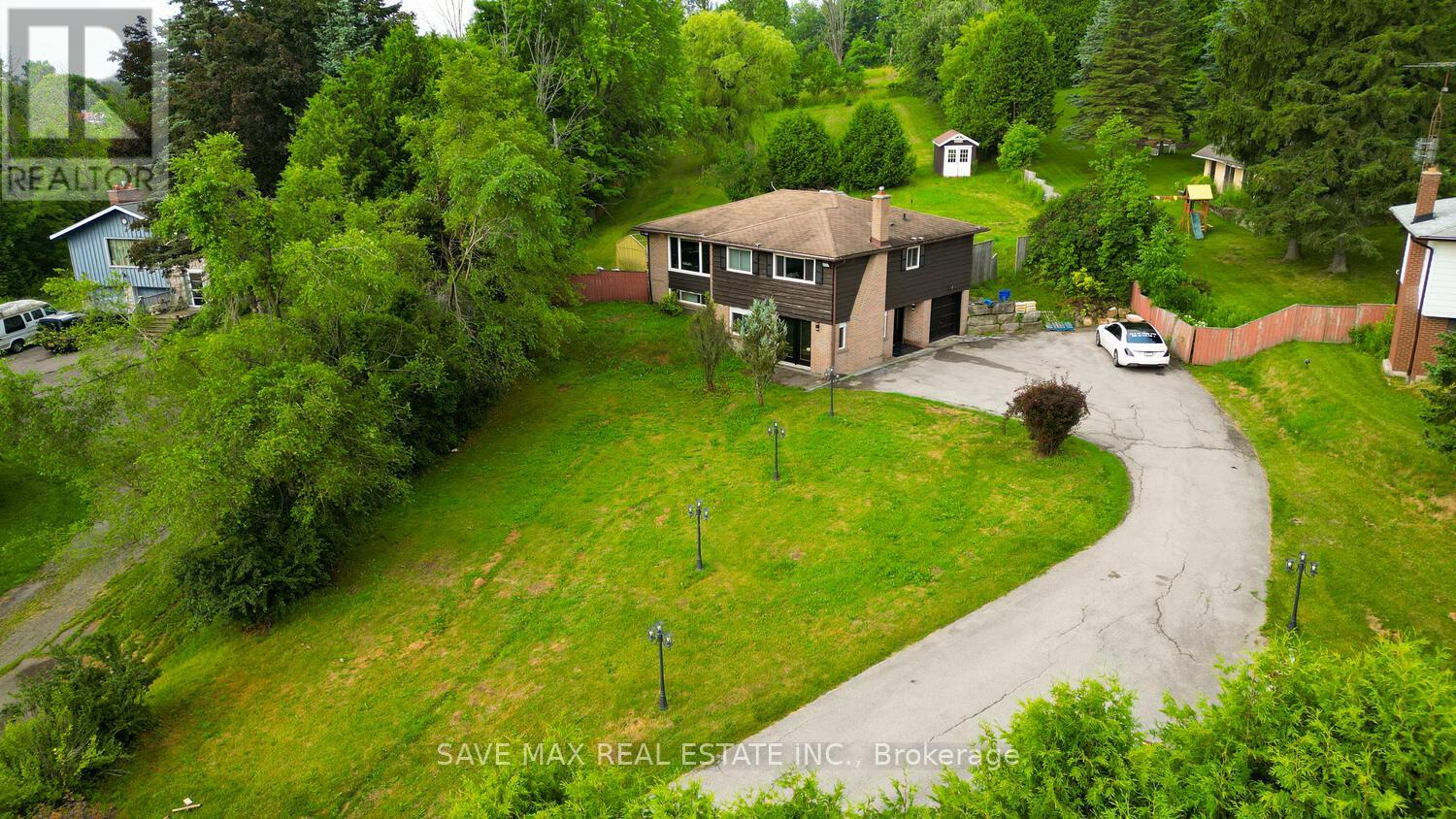 Property at 5172 TRAFALGAR ROAD image 2