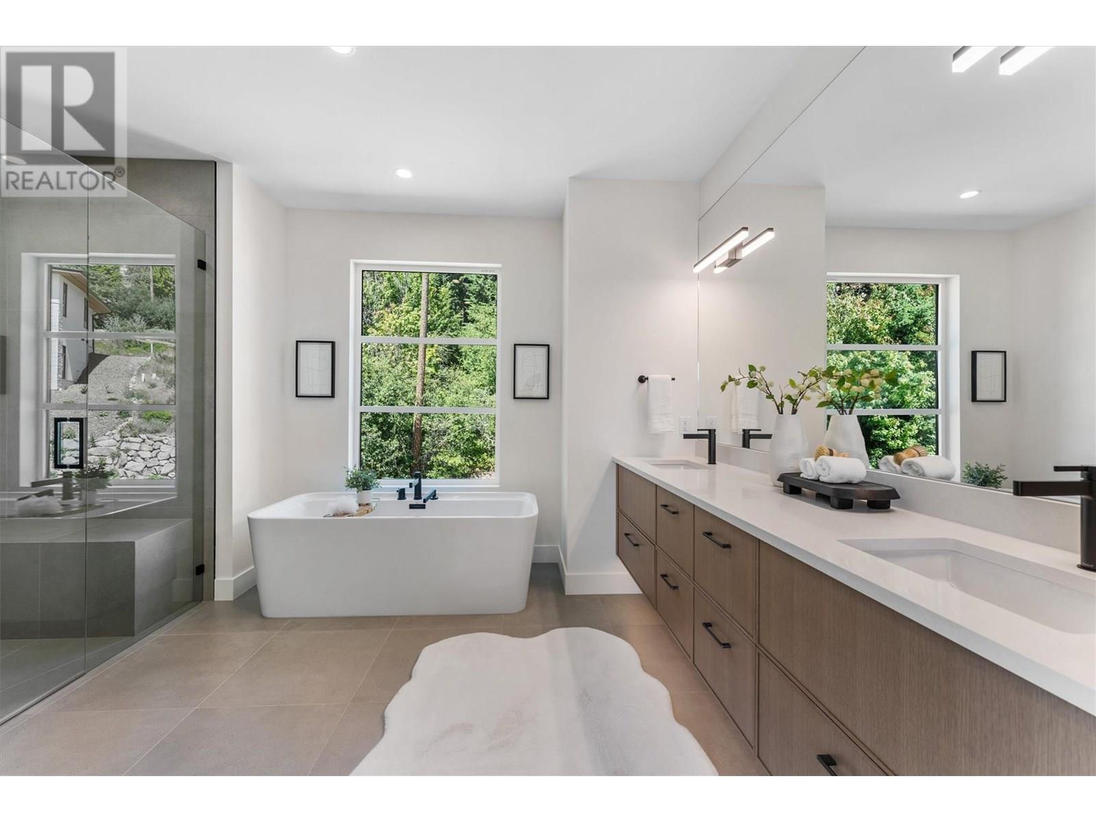 Property at 271 Chicopee Road Unit# 4 image 4
