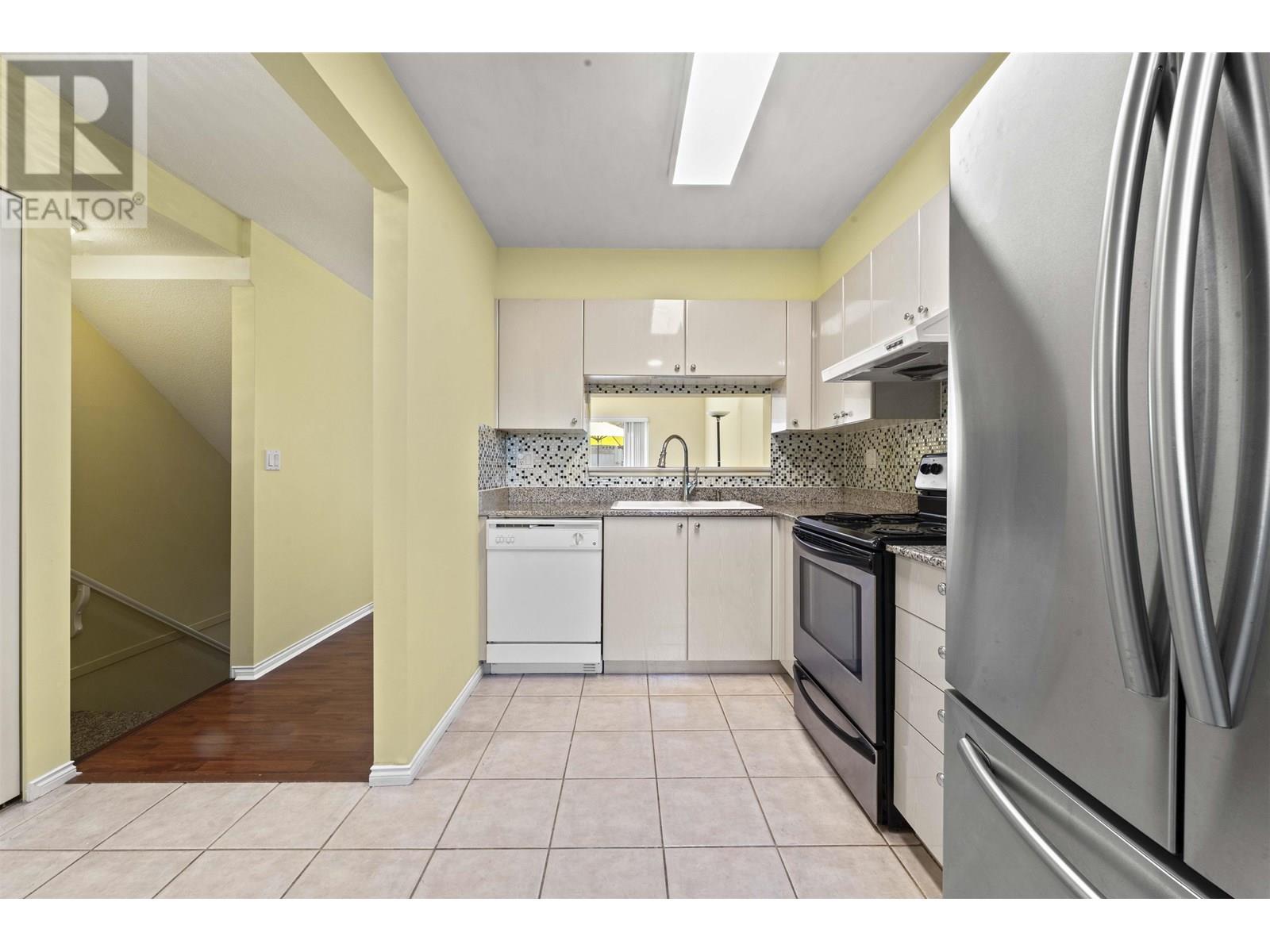 27 6670 Rumble Street, Burnaby, British Columbia  V5E 4L4 - Photo 7 - R3027941