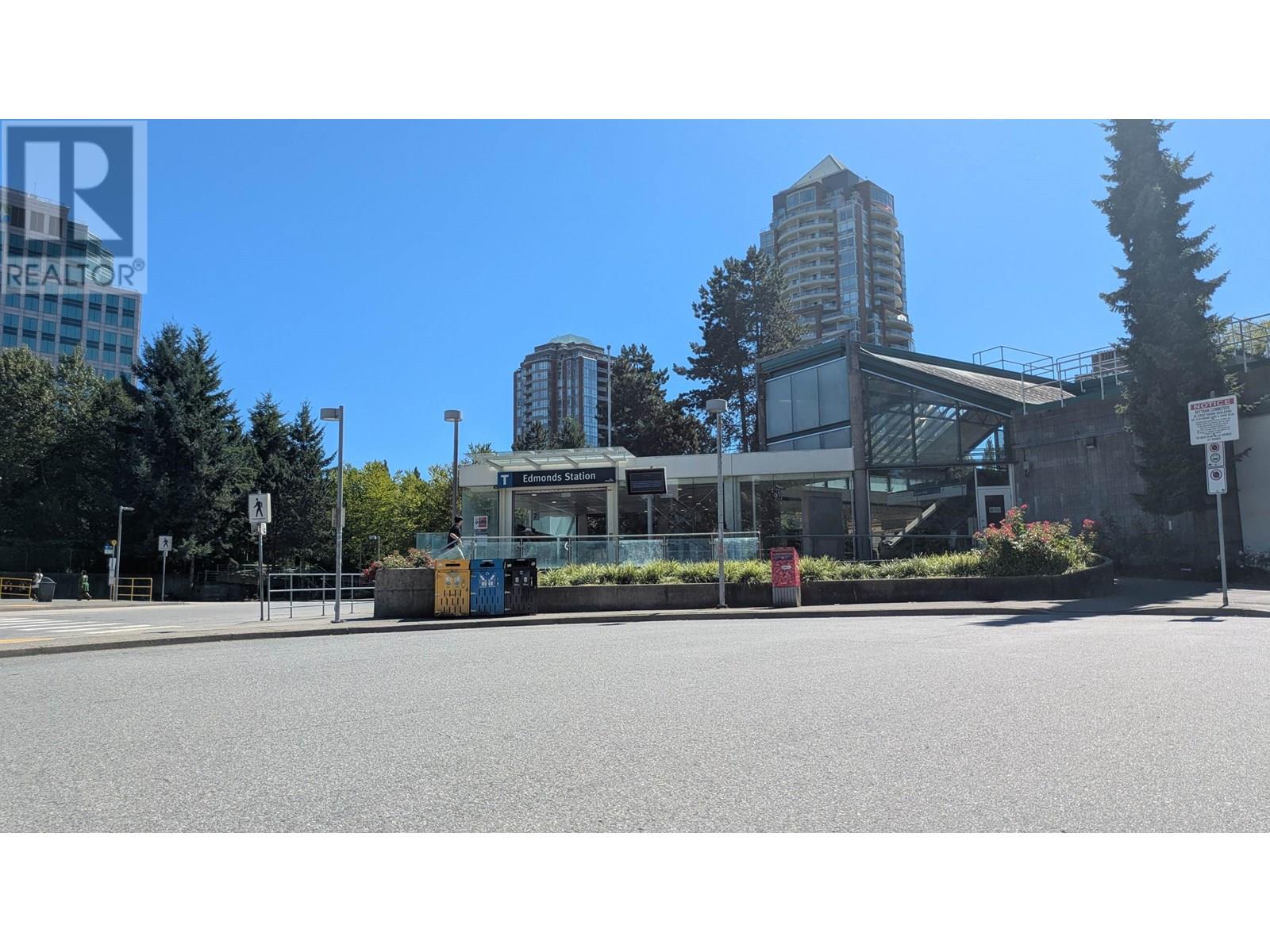 27 6670 Rumble Street, Burnaby, British Columbia  V5E 4L4 - Photo 32 - R3027941