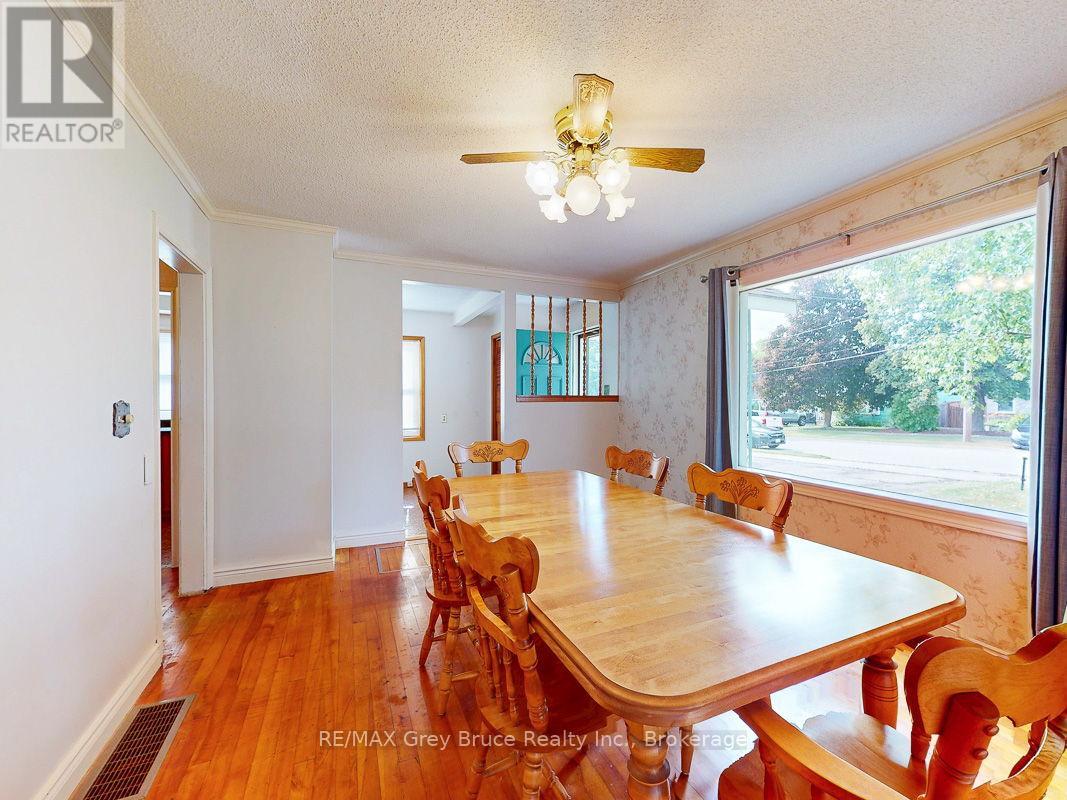 789 6th 'a' Street E, Owen Sound, Ontario N4K 1G6 - Photo 11 - X12291772