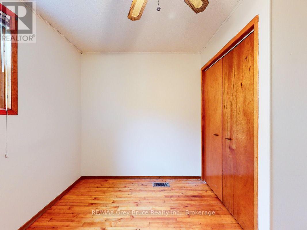 789 6th 'a' Street E, Owen Sound, Ontario N4K 1G6 - Photo 13 - X12291772