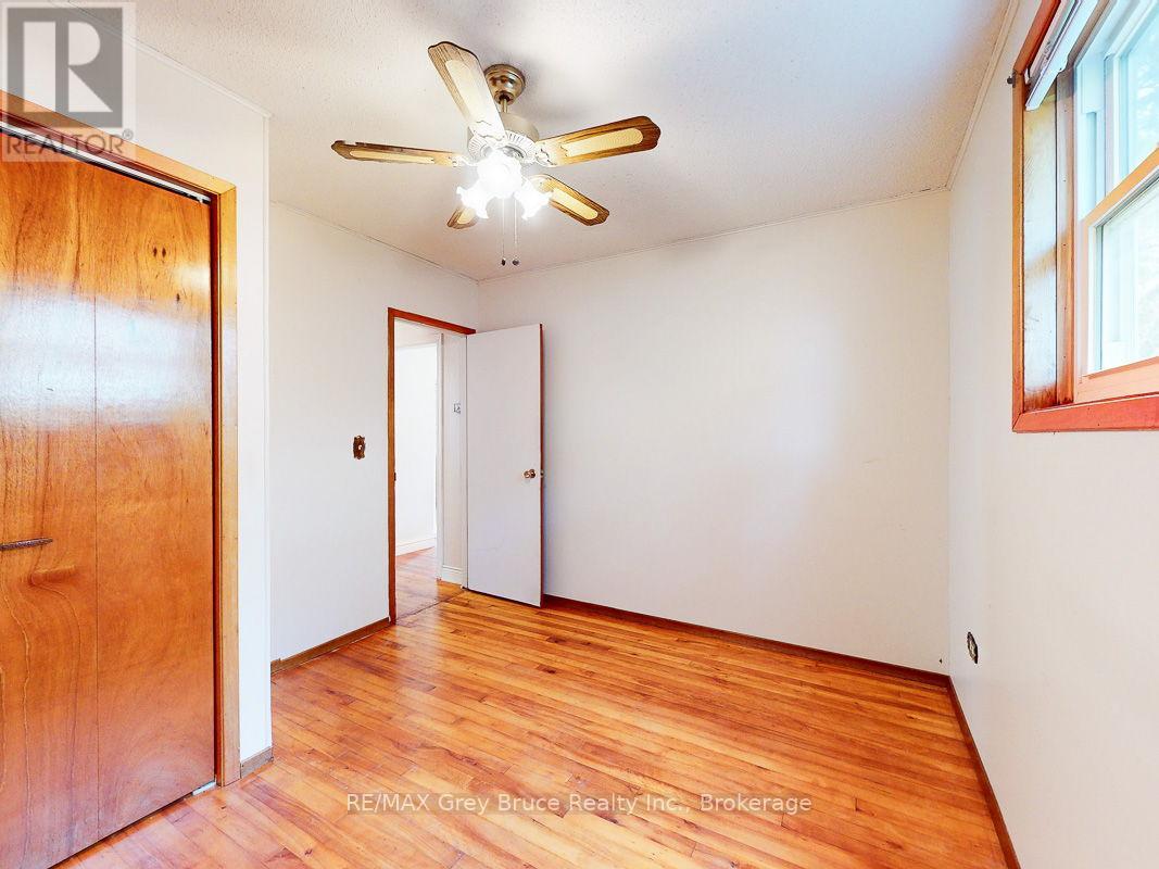 789 6th 'a' Street E, Owen Sound, Ontario N4K 1G6 - Photo 14 - X12291772