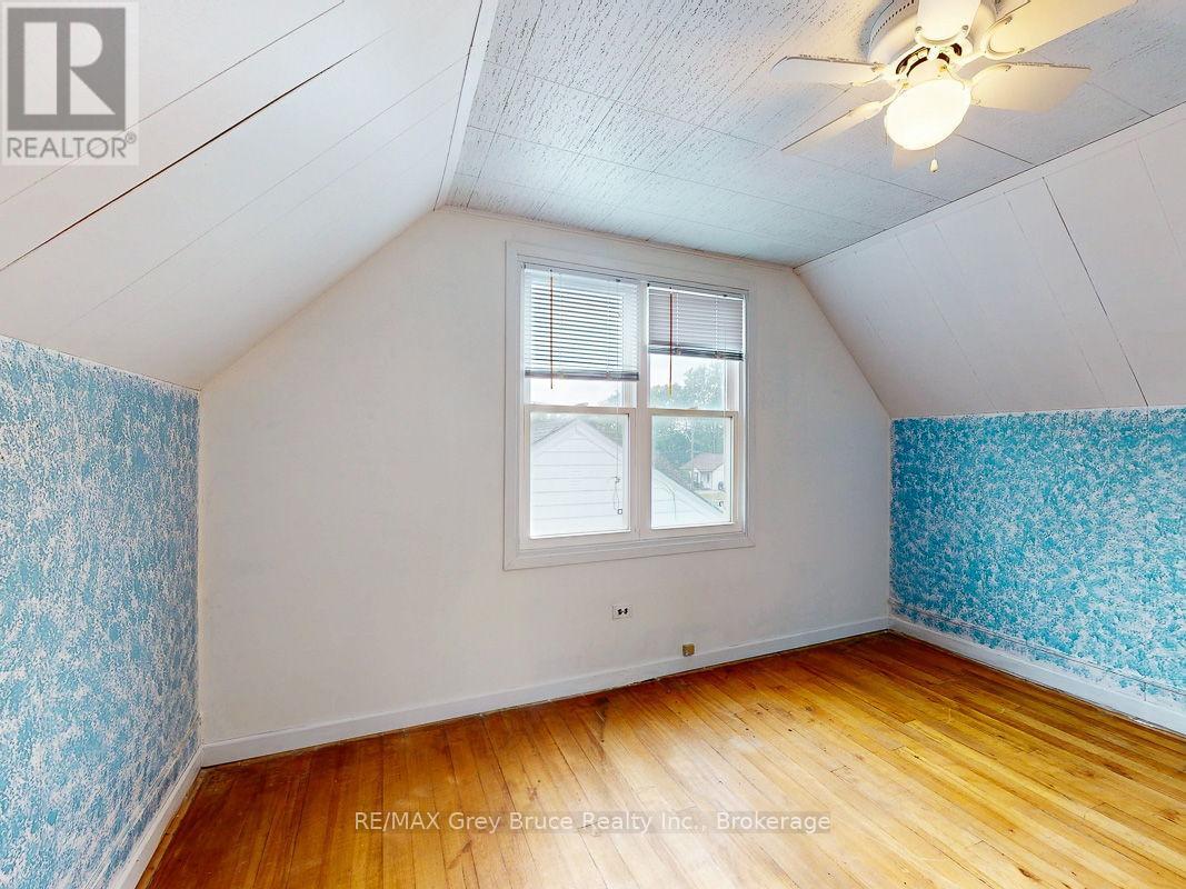 789 6th 'a' Street E, Owen Sound, Ontario N4K 1G6 - Photo 25 - X12291772