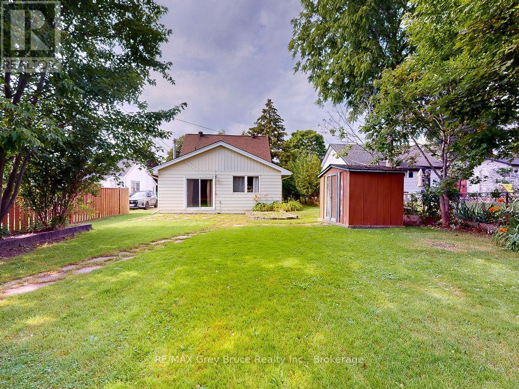 789 6th 'a' Street E, Owen Sound, Ontario N4K 1G6 - Photo 3 - X12291772