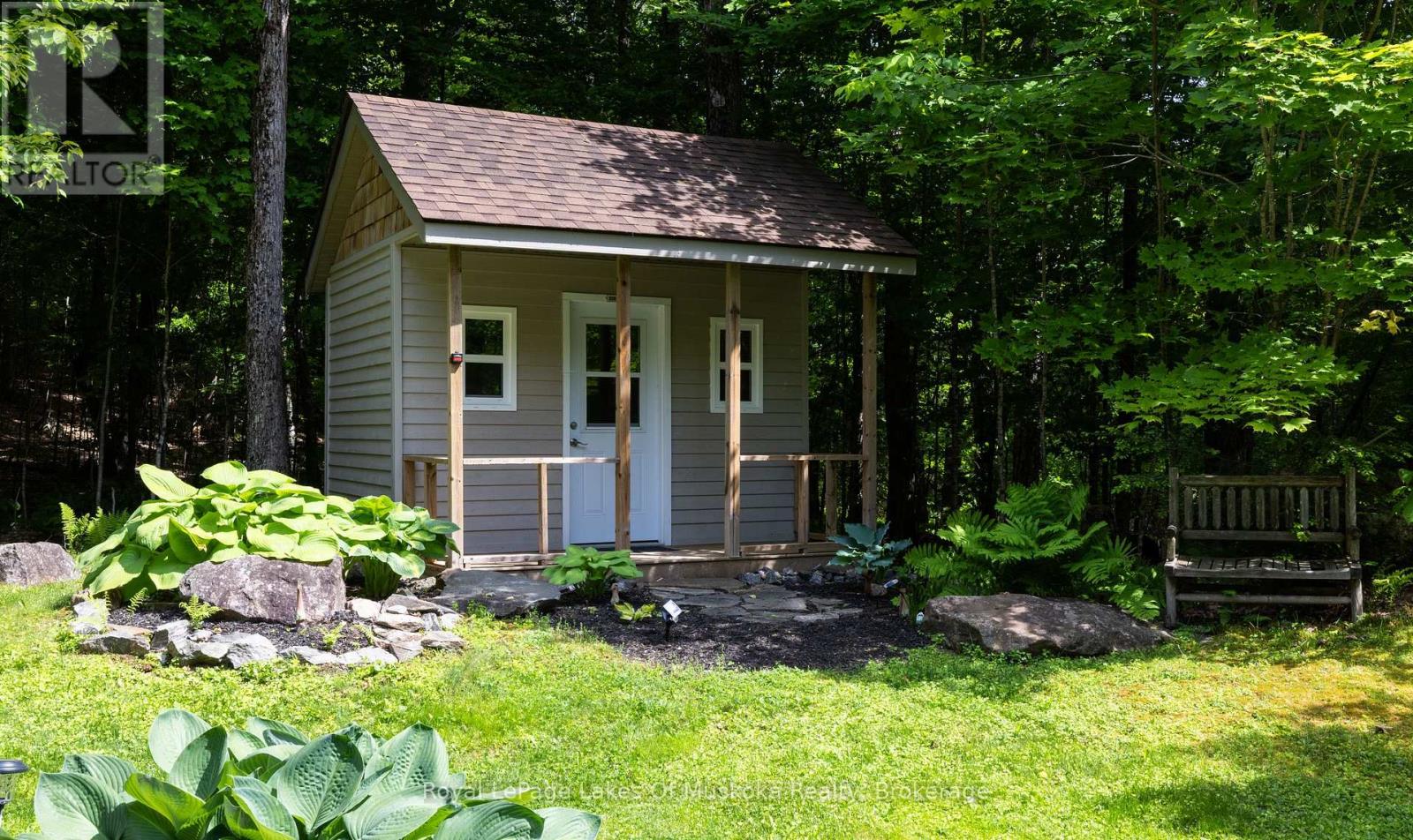 42 Menominee Lake Road, Huntsville, Ontario  P1H 2J3 - Photo 31 - X12291778
