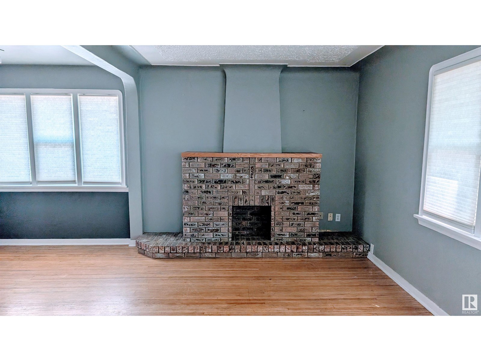 Property at 11524 83 st NW NW image 5