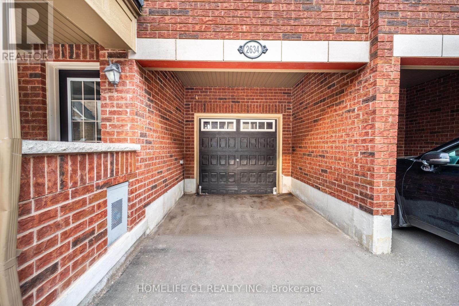 Property at 108 - 2634 DEPUTY MINISTER PATH image 3