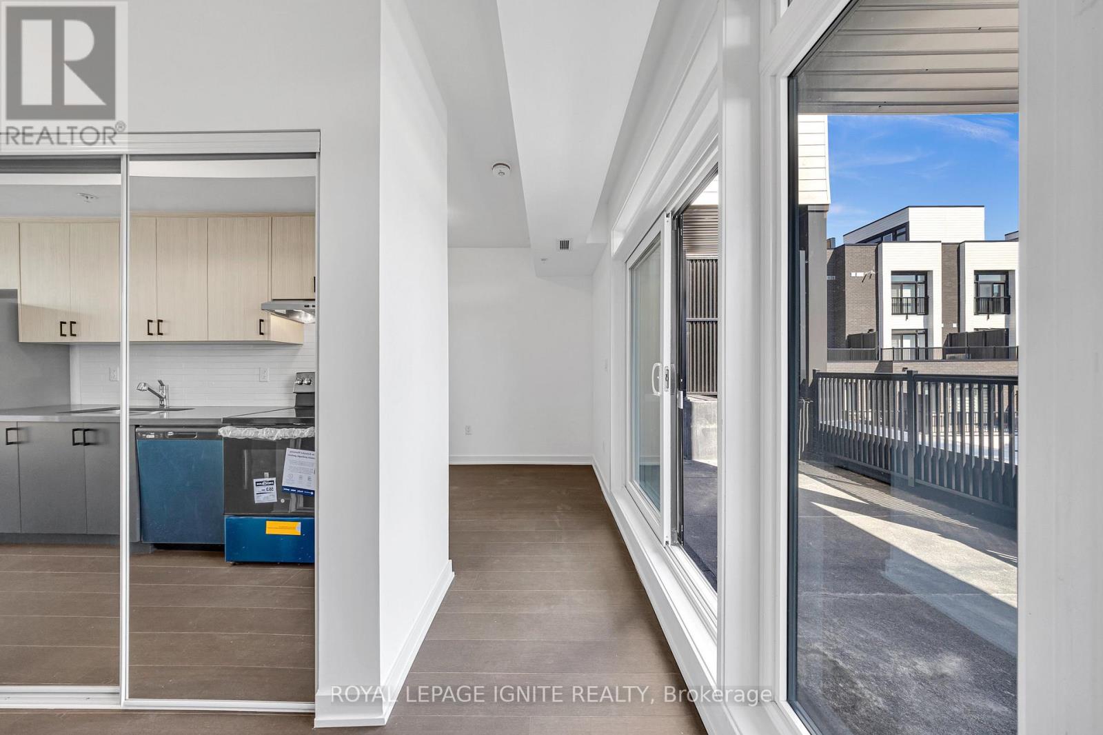 Property at 14 - 188 ANGUS DRIVE image 3