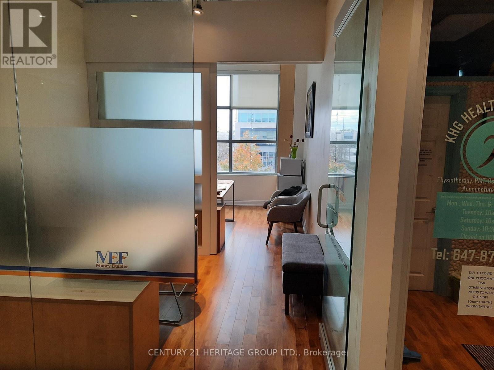 Property at 274 - 7181 YONGE STREET image 3