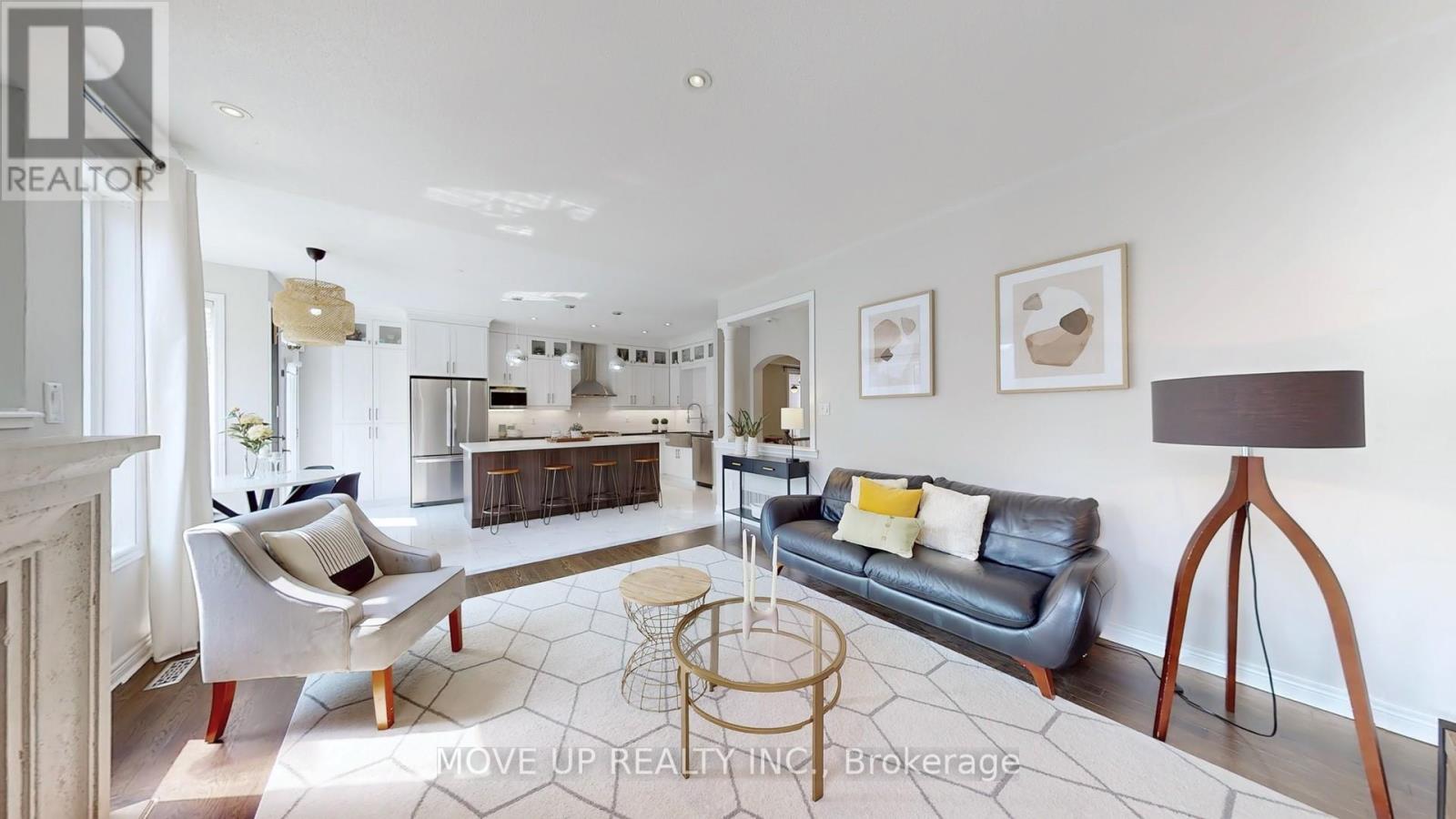 Property at 30 HOPPINGTON AVENUE image 4