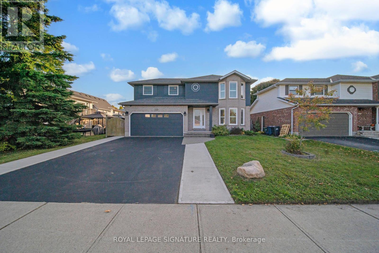 Property at 219 ELMIRA ROAD S image 3