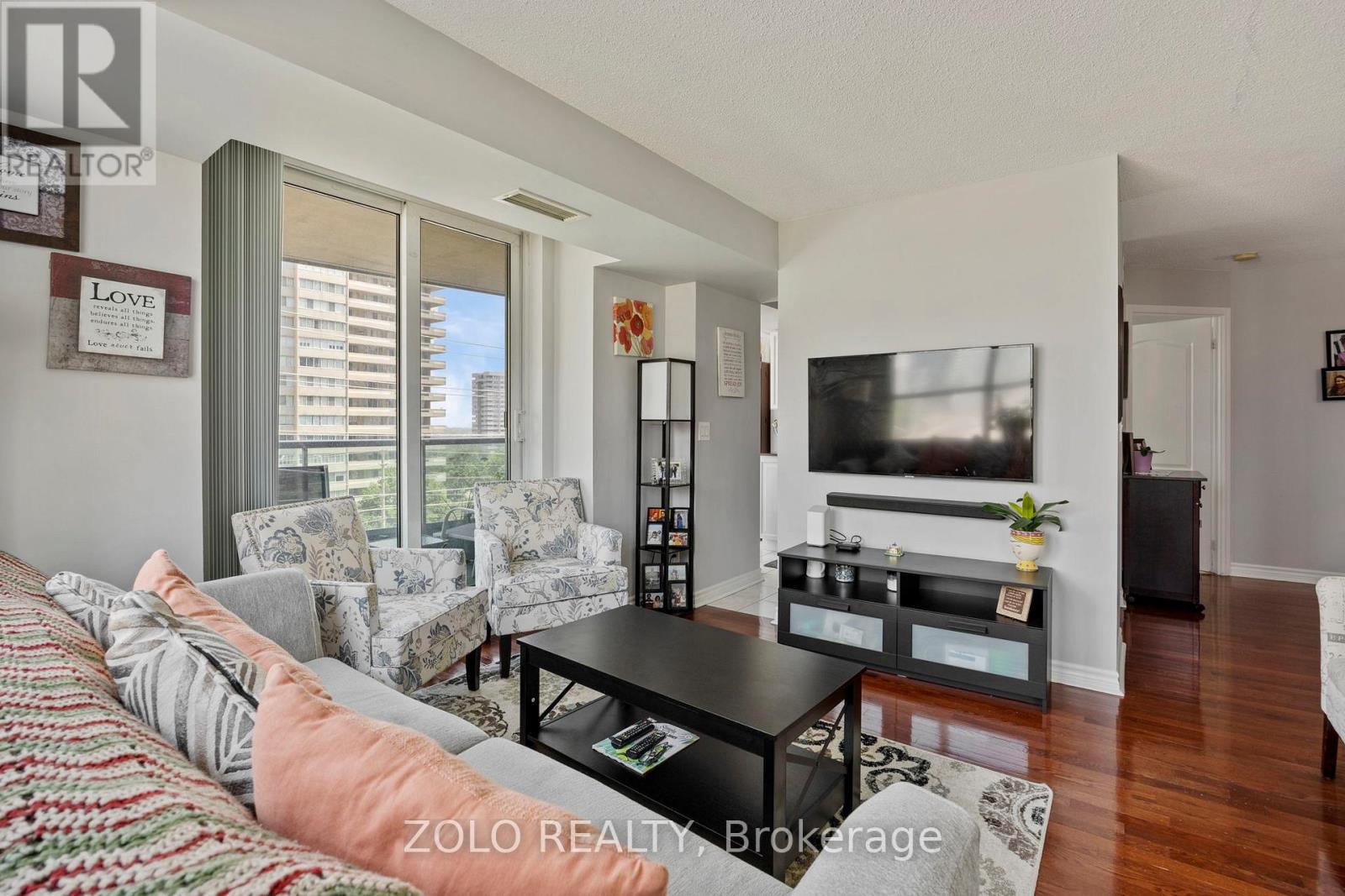 611 - 1 Elm Drive W, Mississauga, Ontario  L5B 4M1 - Photo 7 - W12291581