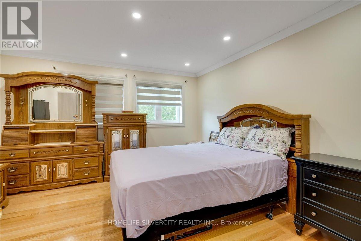 46 Treeline Boulevard, Brampton (Vales Of Castlemore), Ontario  L6P 1E4 - Photo 23 - W12291691