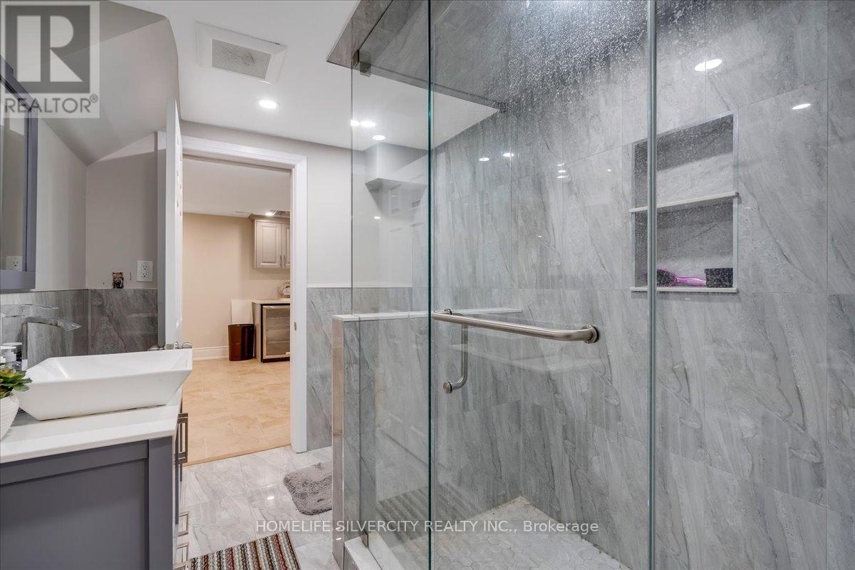 46 Treeline Boulevard, Brampton (Vales Of Castlemore), Ontario  L6P 1E4 - Photo 43 - W12291691