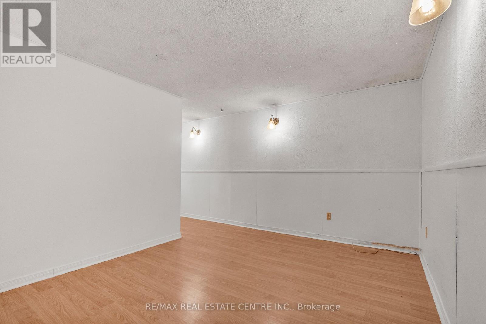 102 - 105 Hansen Road N, Brampton, Ontario  L6V 3C9 - Photo 29 - W12291710
