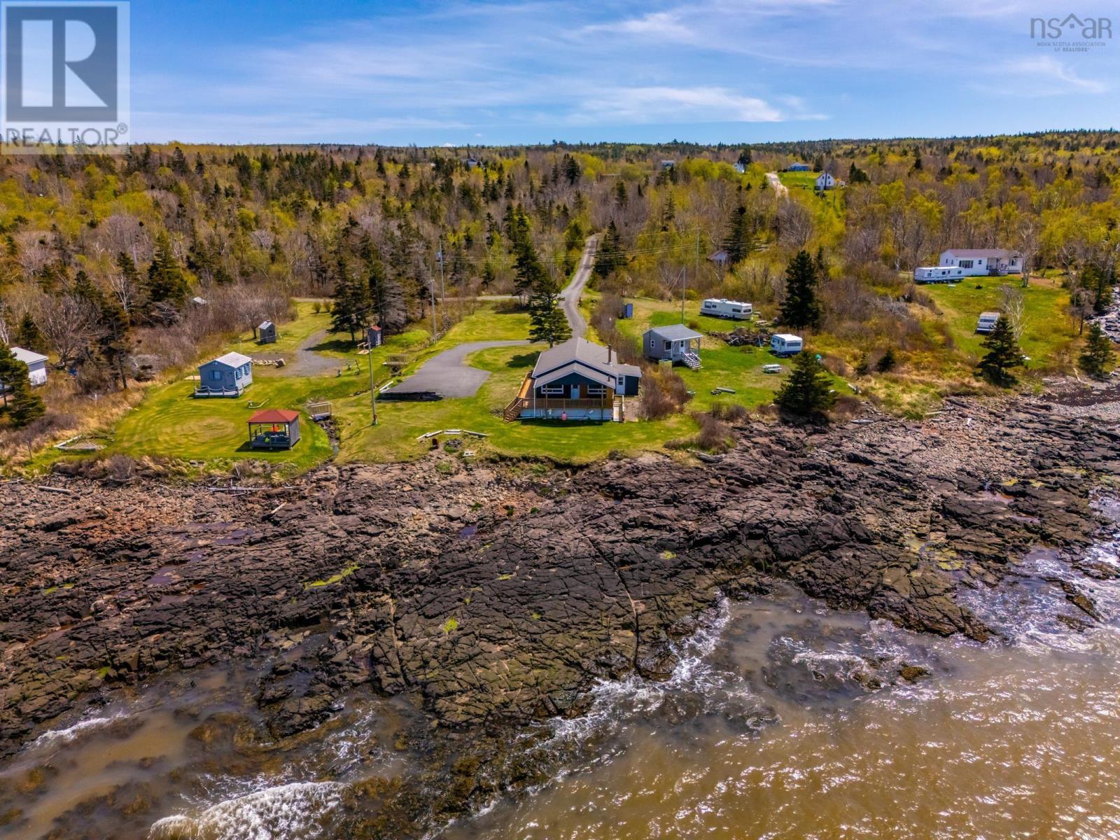 41 Sunset Avenue, Phinneys Cove, Nova Scotia  B0S 1L0 - Photo 14 - 202511302