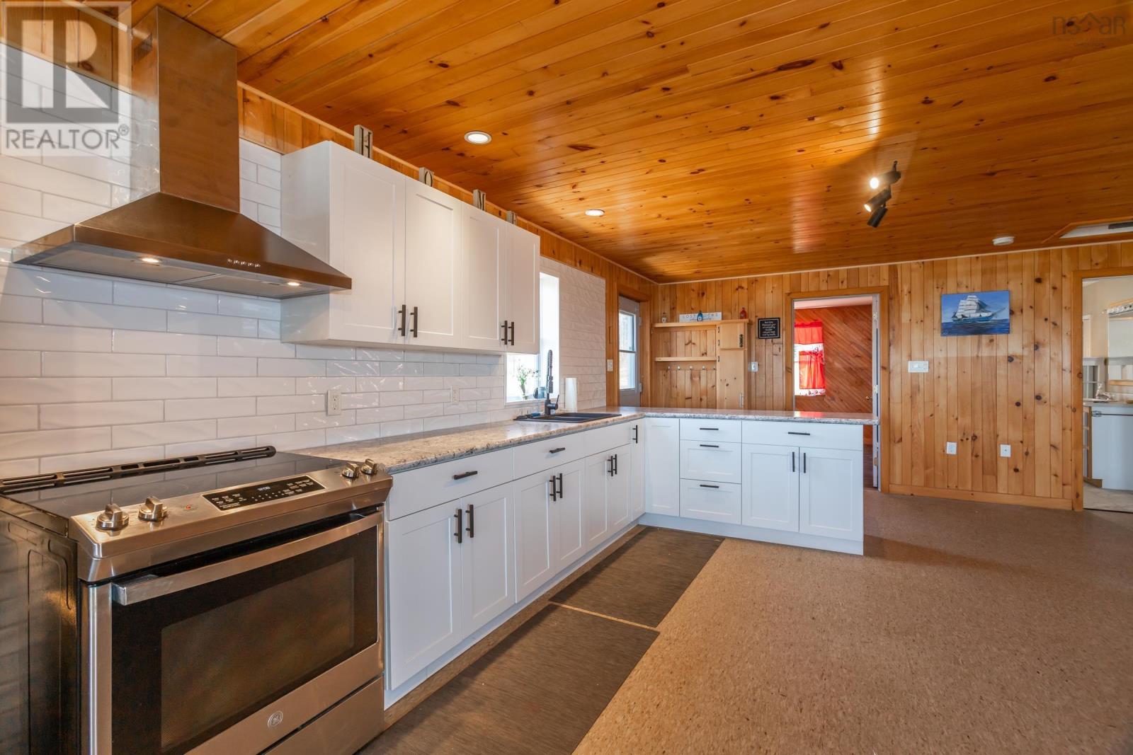 41 Sunset Avenue, Phinneys Cove, Nova Scotia  B0S 1L0 - Photo 19 - 202511302