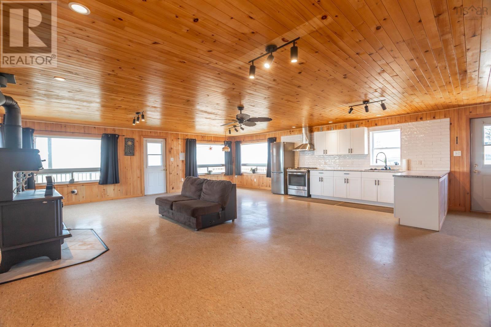 41 Sunset Avenue, Phinneys Cove, Nova Scotia  B0S 1L0 - Photo 17 - 202511302