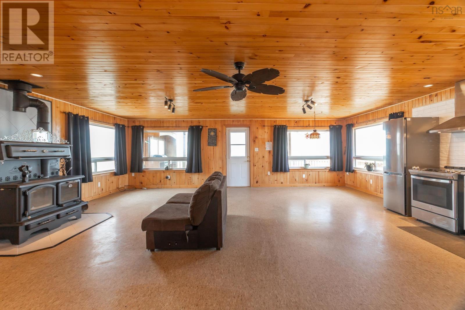 41 Sunset Avenue, Phinneys Cove, Nova Scotia  B0S 1L0 - Photo 16 - 202511302