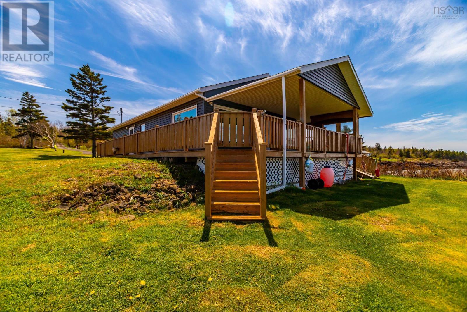 41 Sunset Avenue, Phinneys Cove, Nova Scotia  B0S 1L0 - Photo 4 - 202511302