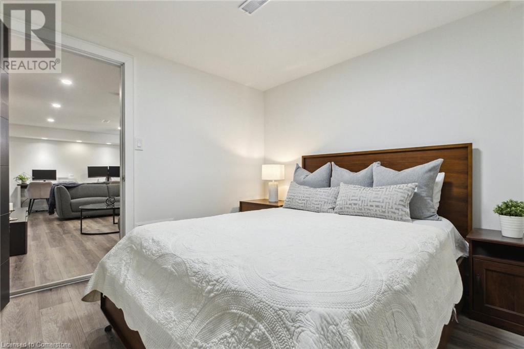 77 Imperial Road N, Guelph, Ontario  N1H 8A1 - Photo 38 - 40752461