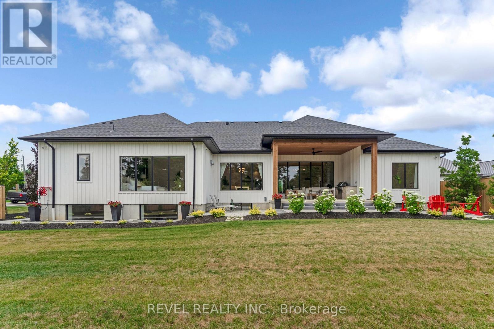 4678 Lobsinger Line, Wellesley, Ontario  N0K 1L0 - Photo 42 - X12291589