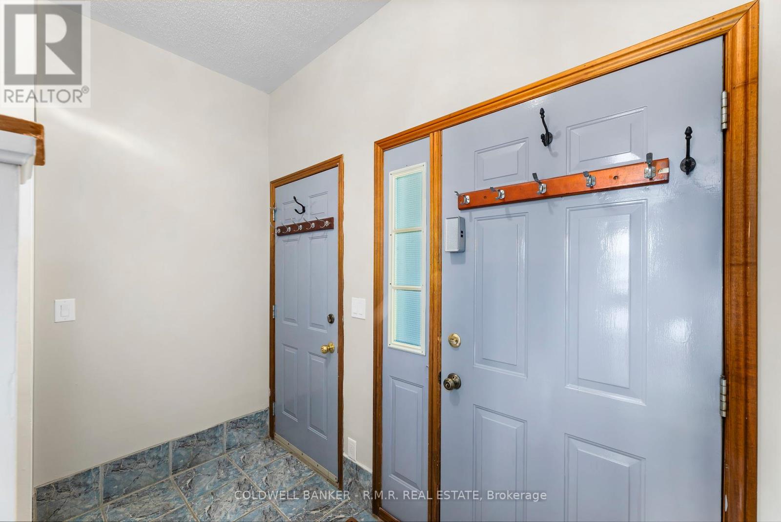 550 Angeline Street N, Kawartha Lakes (Ops), Ontario  K9V 4R1 - Photo 10 - X12291596