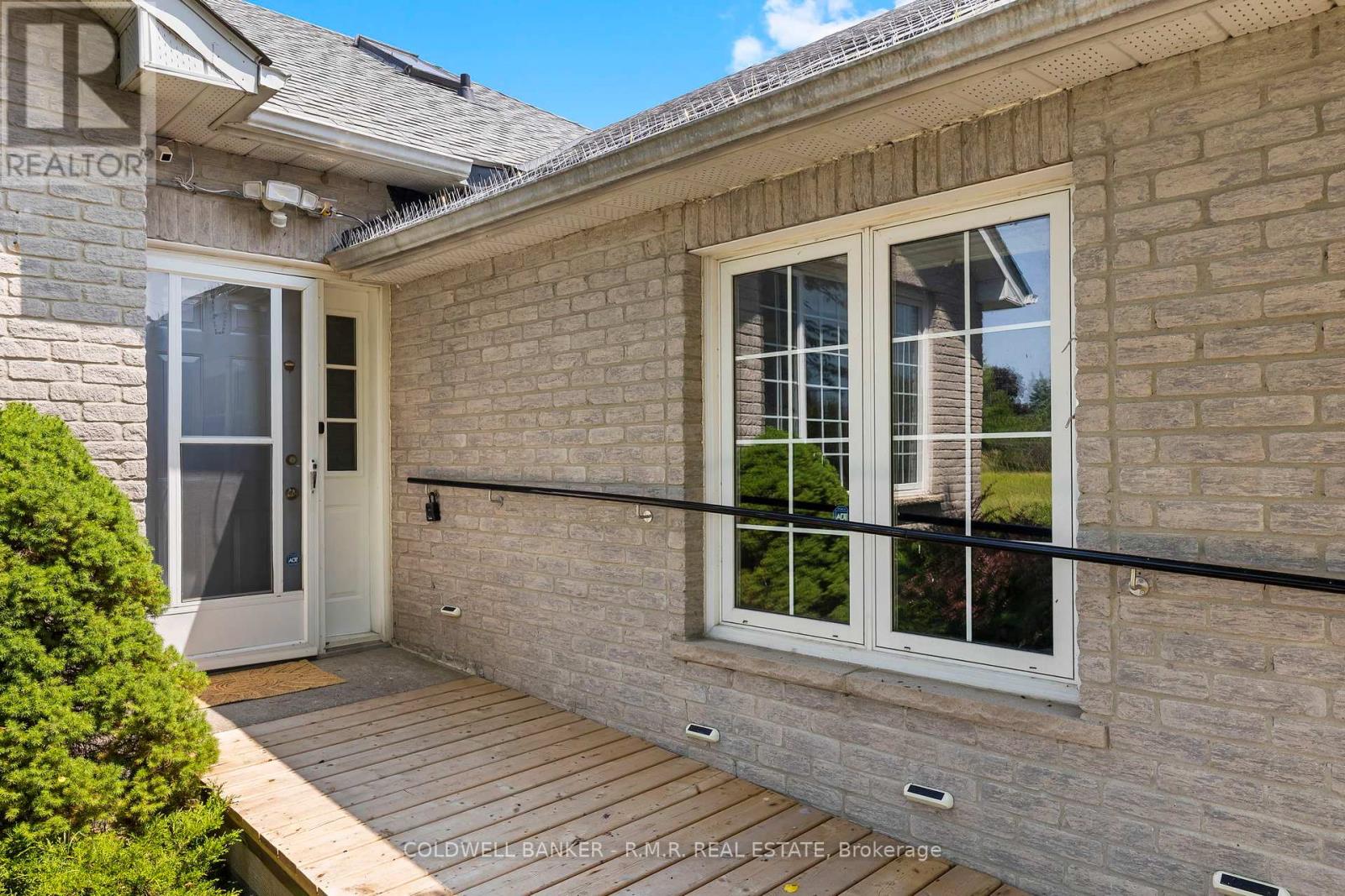 550 Angeline Street N, Kawartha Lakes (Ops), Ontario  K9V 4R1 - Photo 8 - X12291596