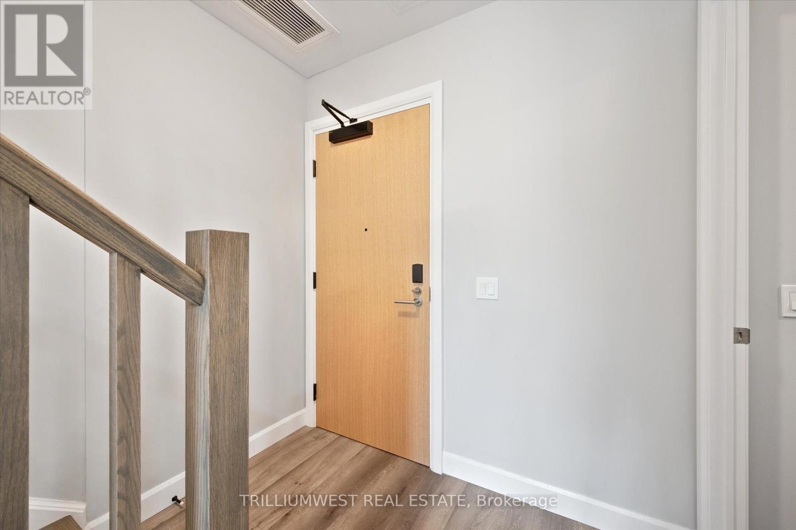 Property at 206 - 51 DAVID STREET image 5