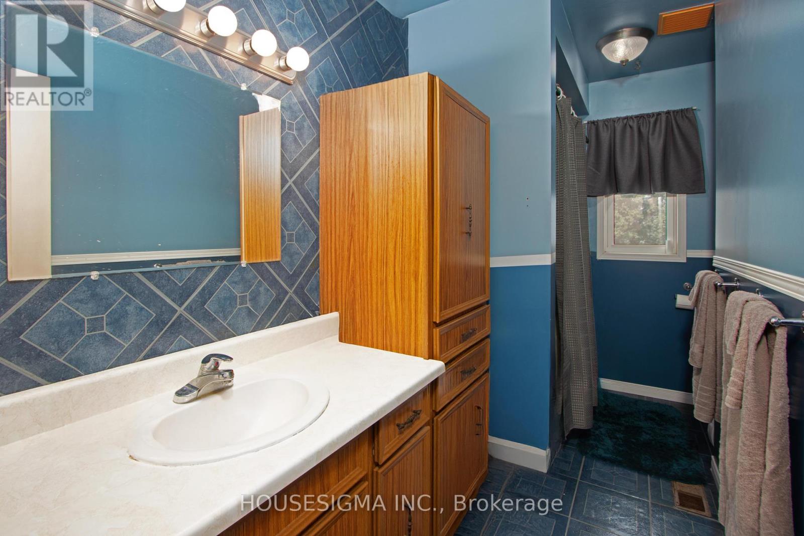 43794 Cranbrook Road, Huron East (Brussels), Ontario  N0G 1H0 - Photo 17 - X12291676