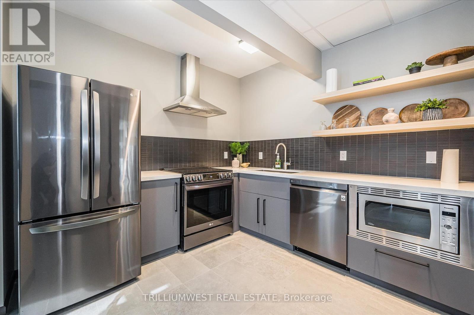 213 - 108 Garment Street, Kitchener, Ontario  N2G 0E2 - Photo 39 - X12291708
