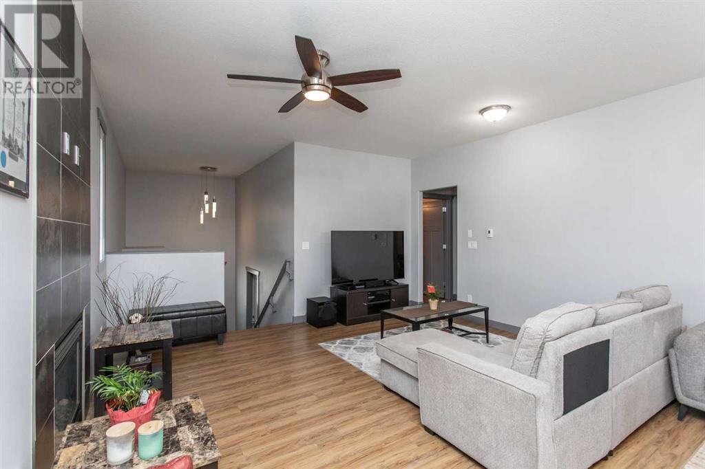 Property at 121 Turner Crescent image 3
