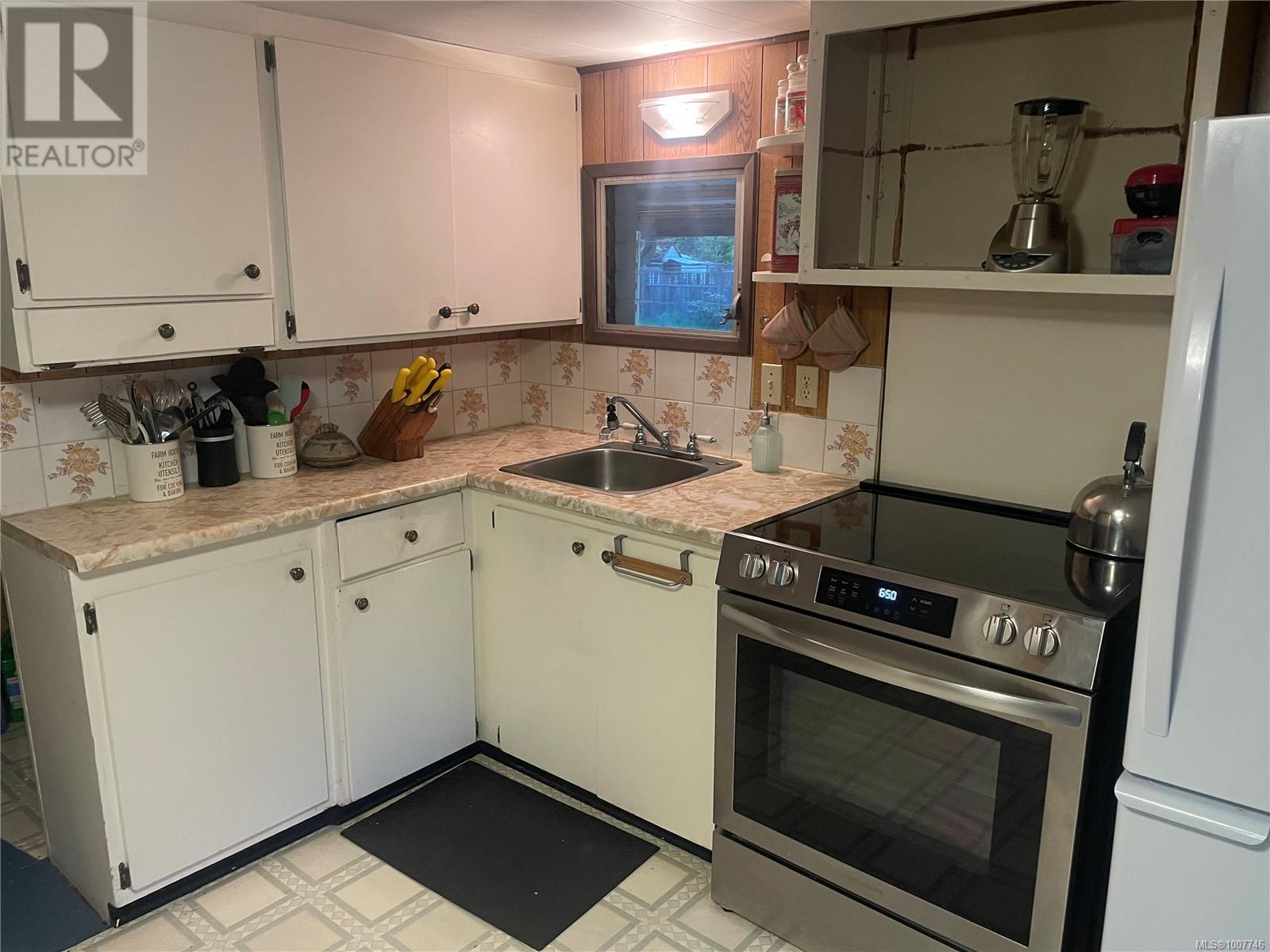 247 Huson Rd, Qualicum Beach, British Columbia  V9K 2A2 - Photo 14 - 1007746
