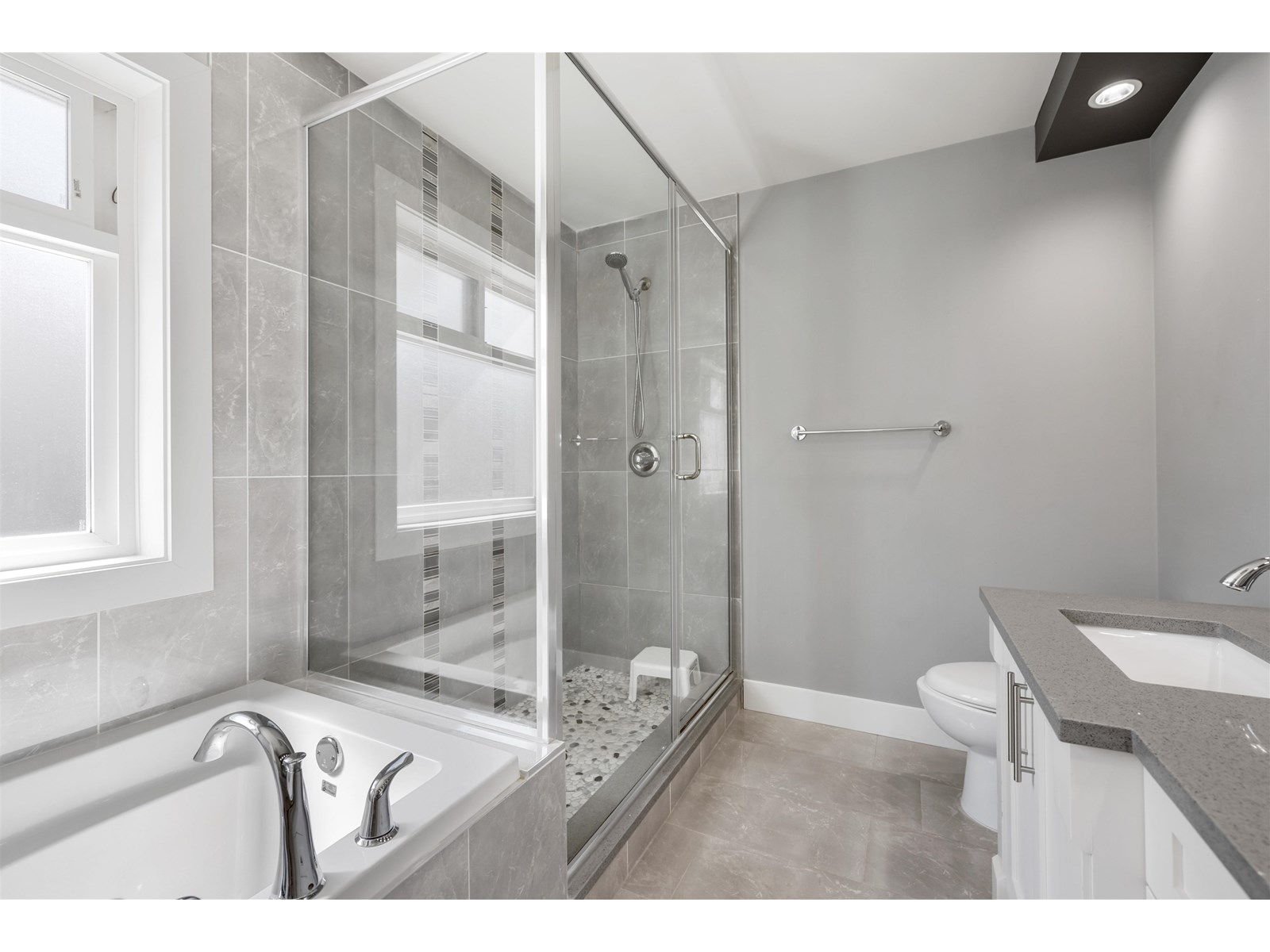 14138 60a Avenue, Surrey, British Columbia  V3X 0G1 - Photo 24 - R3027994