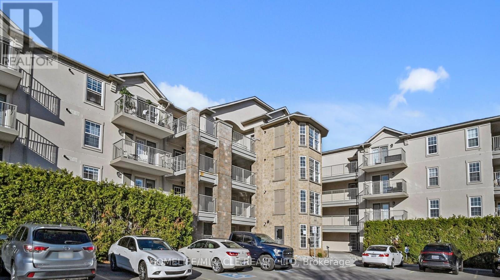 Property at 306 - 1440 BISHOPS GATE image 3