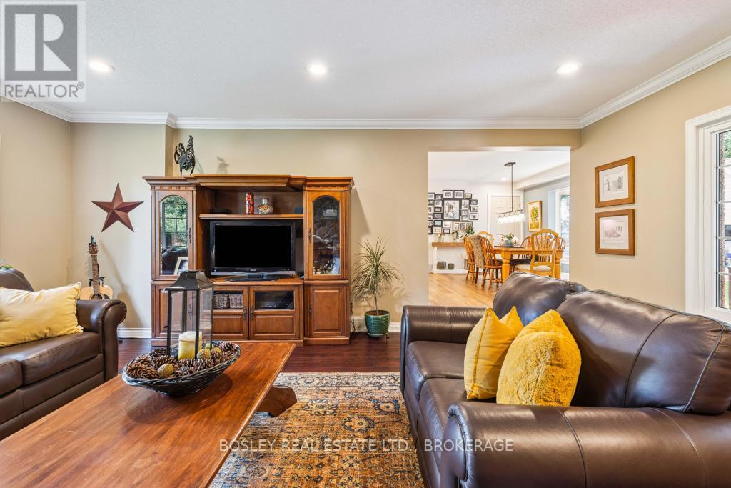 1662 Second Avenue, St. Catharines, Ontario  L2R 6P9 - Photo 7 - X12291928