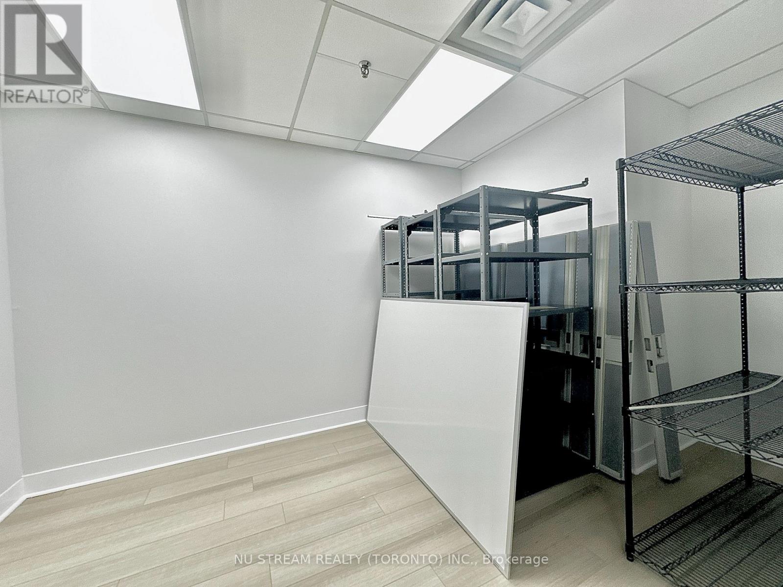204 - 2770 14th Avenue, Markham, Ontario  L3R 0J1 - Photo 11 - N12291782