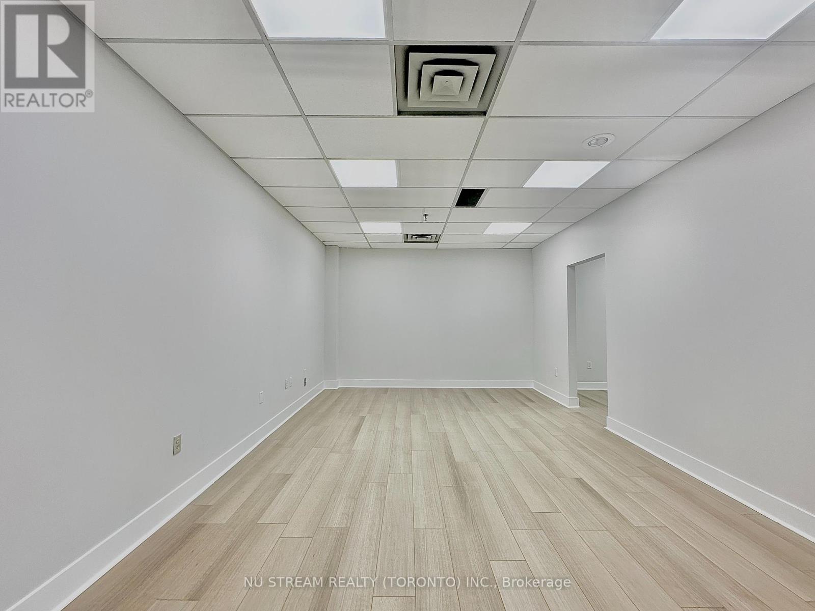 204 - 2770 14th Avenue, Markham, Ontario  L3R 0J1 - Photo 8 - N12291782