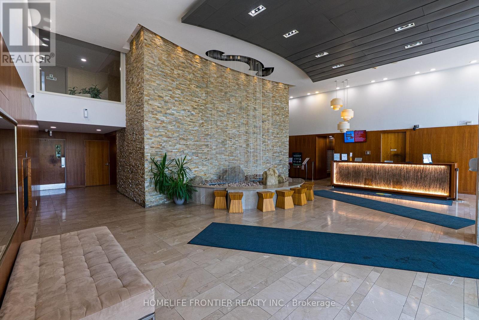 1905 - 225 Webb Drive, Mississauga, Ontario  L5B 4P2 - Photo 35 - W12291535