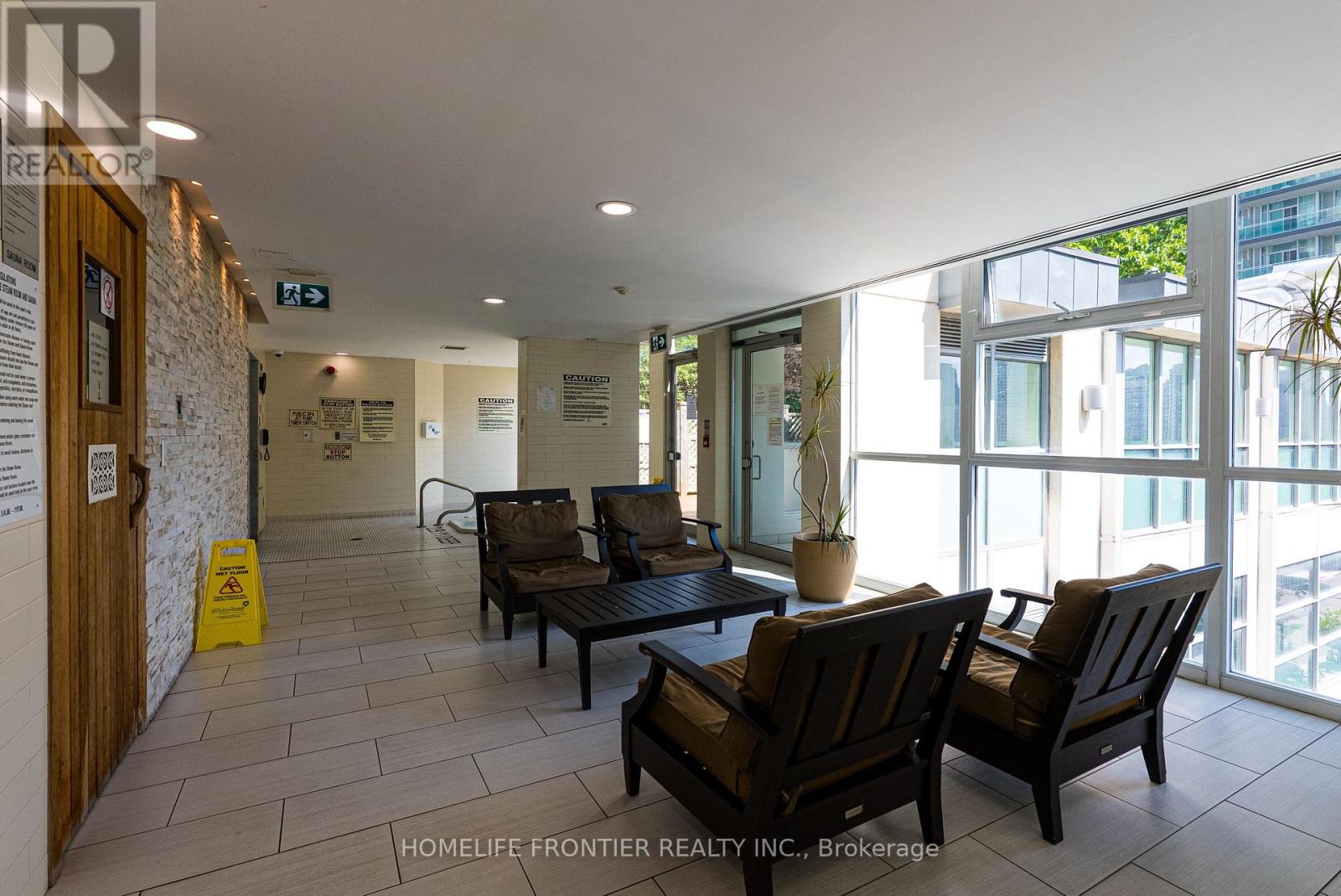 1905 - 225 Webb Drive, Mississauga, Ontario  L5B 4P2 - Photo 30 - W12291535