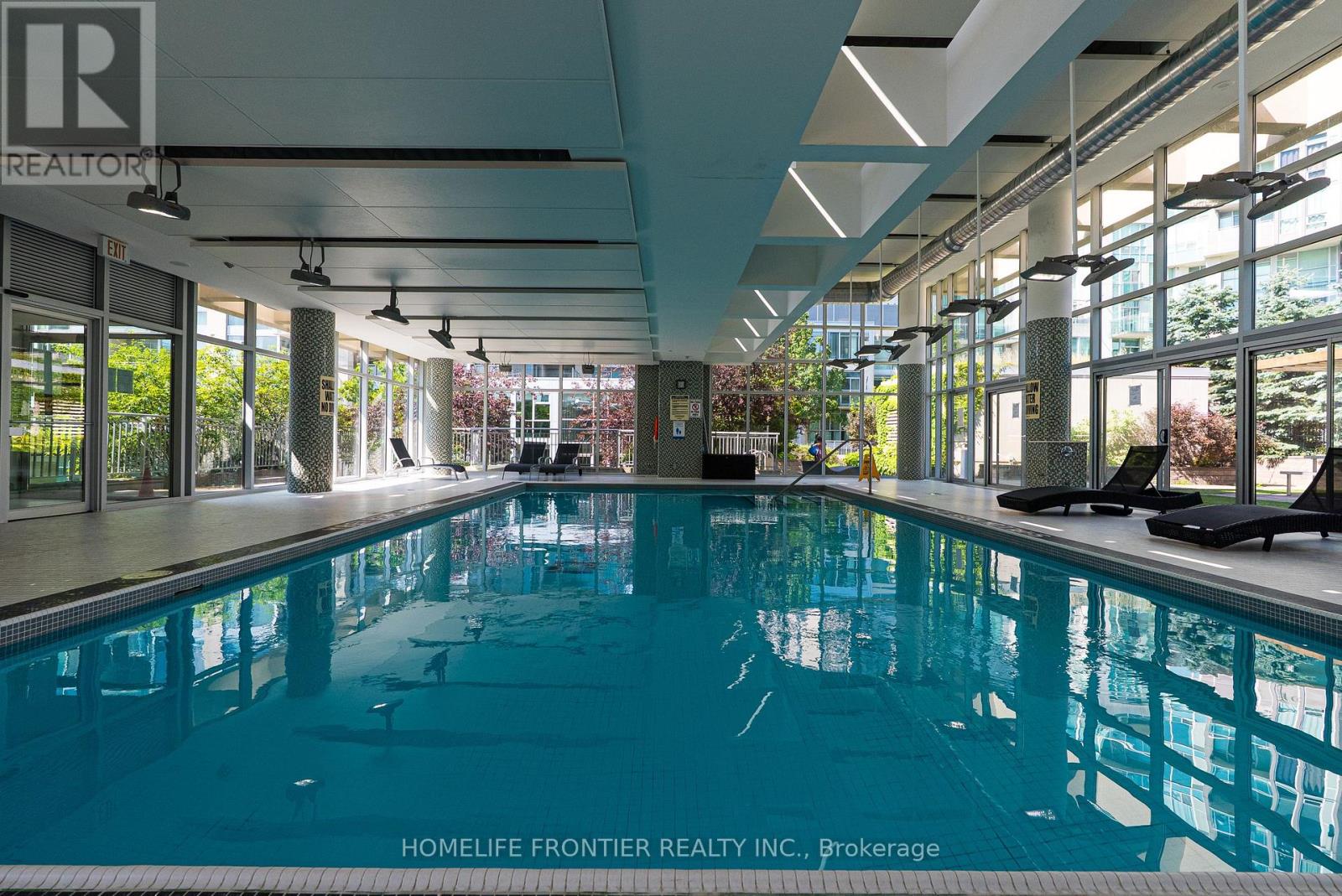 1905 - 225 Webb Drive, Mississauga, Ontario  L5B 4P2 - Photo 34 - W12291535