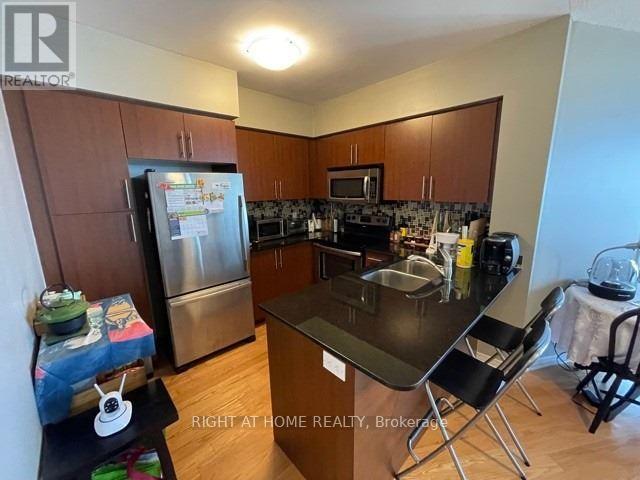 2707 - 2240 Lakeshore Boulevard W, Toronto, Ontario  M8V 0B1 - Photo 20 - W12291791