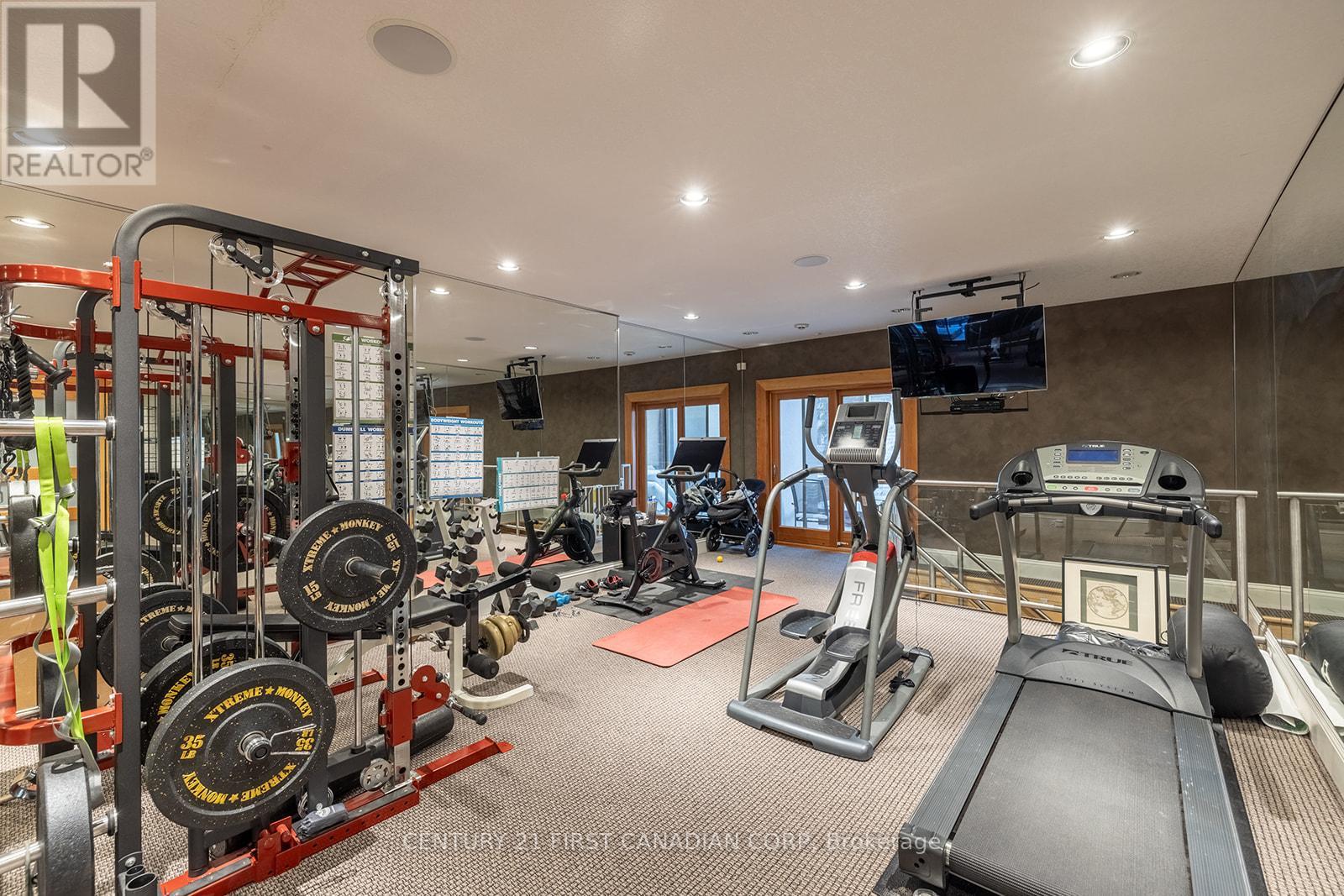 60 Sir Robert Place, Middlesex Centre, Ontario  N0M 1C0 - Photo 15 - X12288541