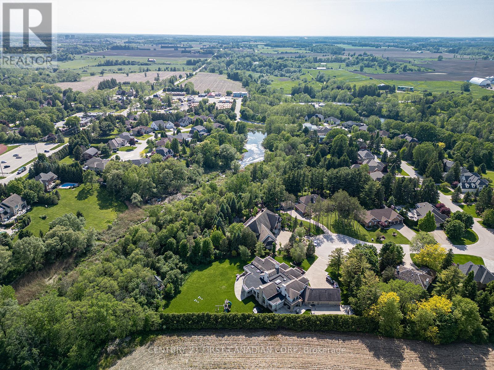 60 Sir Robert Place, Middlesex Centre, Ontario  N0M 1C0 - Photo 32 - X12288541