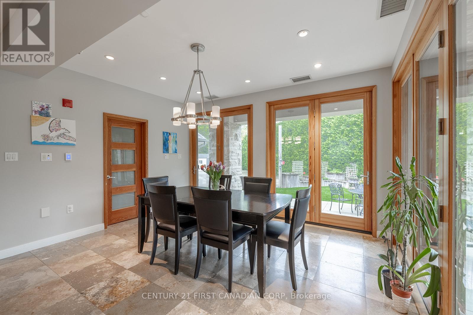 60 Sir Robert Place, Middlesex Centre, Ontario  N0M 1C0 - Photo 25 - X12288541
