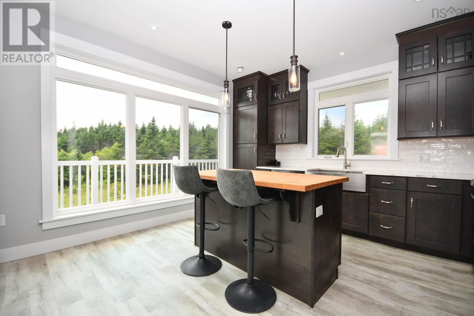 54 Old Trunk Road, Oyster Pond, Nova Scotia  B0J 2L0 - Photo 11 - 202517647